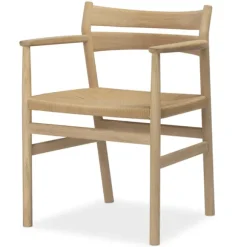 BM2 Armchair