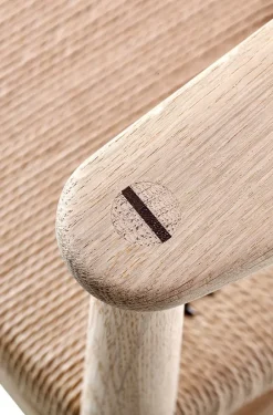 BM2 Armchair