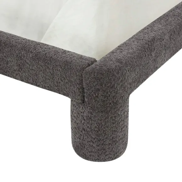 Chase Queen Bed