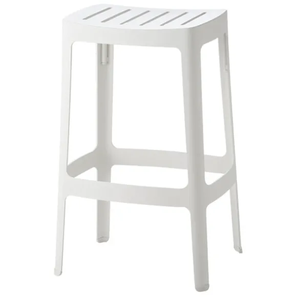 Cut Bar High Chair