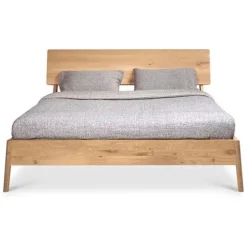 Ethnicraft Oak Air King Bed