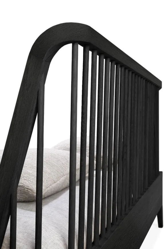Ethnicraft Oak Spindle King Bed