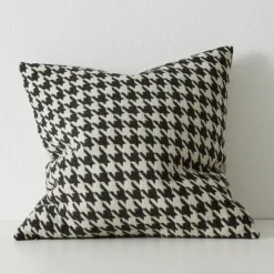 Giovani Cushion