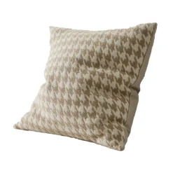 Giovanni Cushion