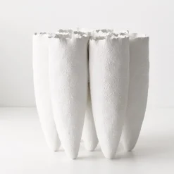 LX7 Vase