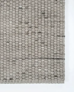 Pelorus Floor Runner