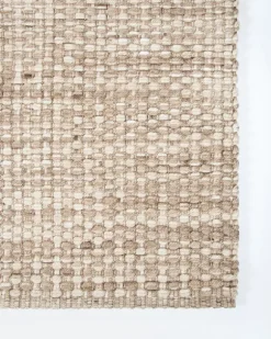 Pelorus Floor Runner