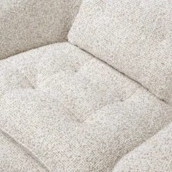 Petra Lounge Chair