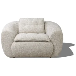 Petra Lounge Chair