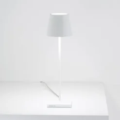 Poldina 230V Table Lamp
