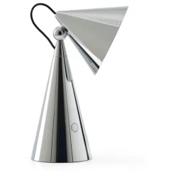Pose Portable Lamp