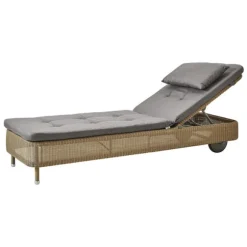 Presley Sunbed