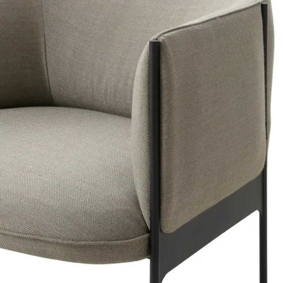 Sepal Lounge Chair