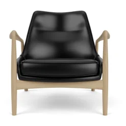 The Seal Low Back Lounge Chair