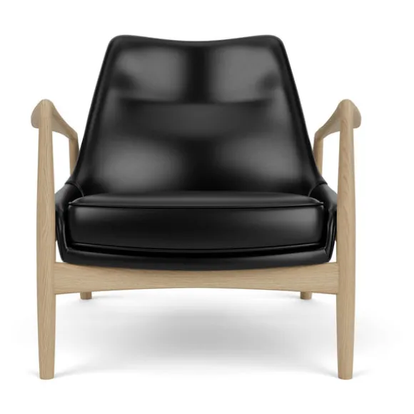 The Seal Low Back Lounge Chair