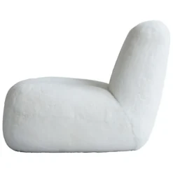 Toe Lounge Chair