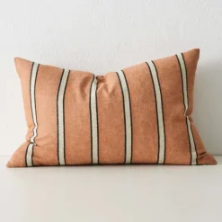 Vinnie Cushion