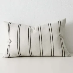Vinnie Cushion