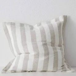Vito Cushion